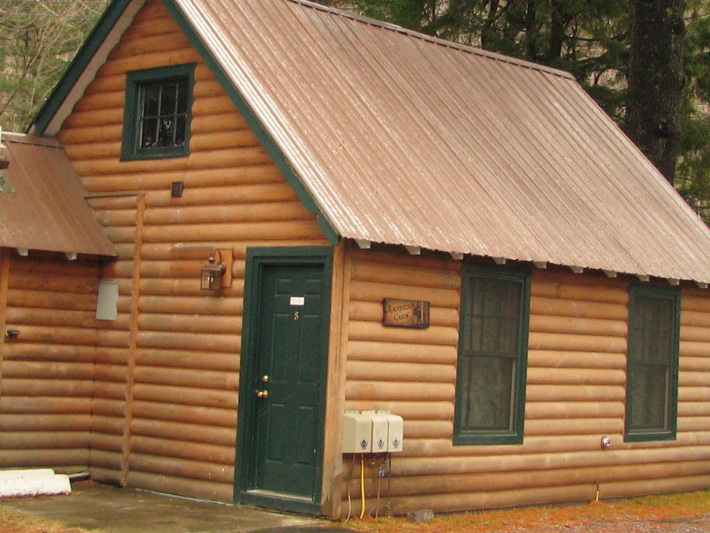 Pine Knoll Hotel Lakeside Lodge & Cabin Old Forge Room photo